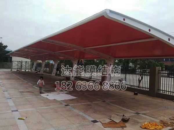 膜結(jié)構(gòu)車棚